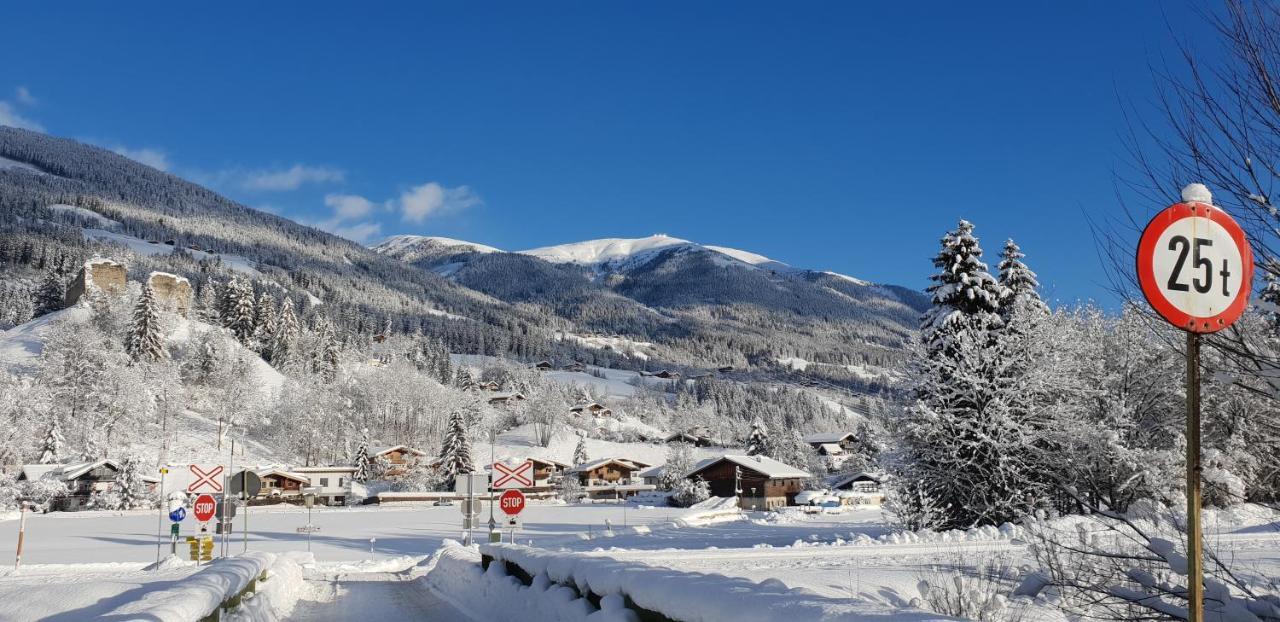 Gaestehaus Scharler Neukirchen am Grossvenediger Luaran gambar