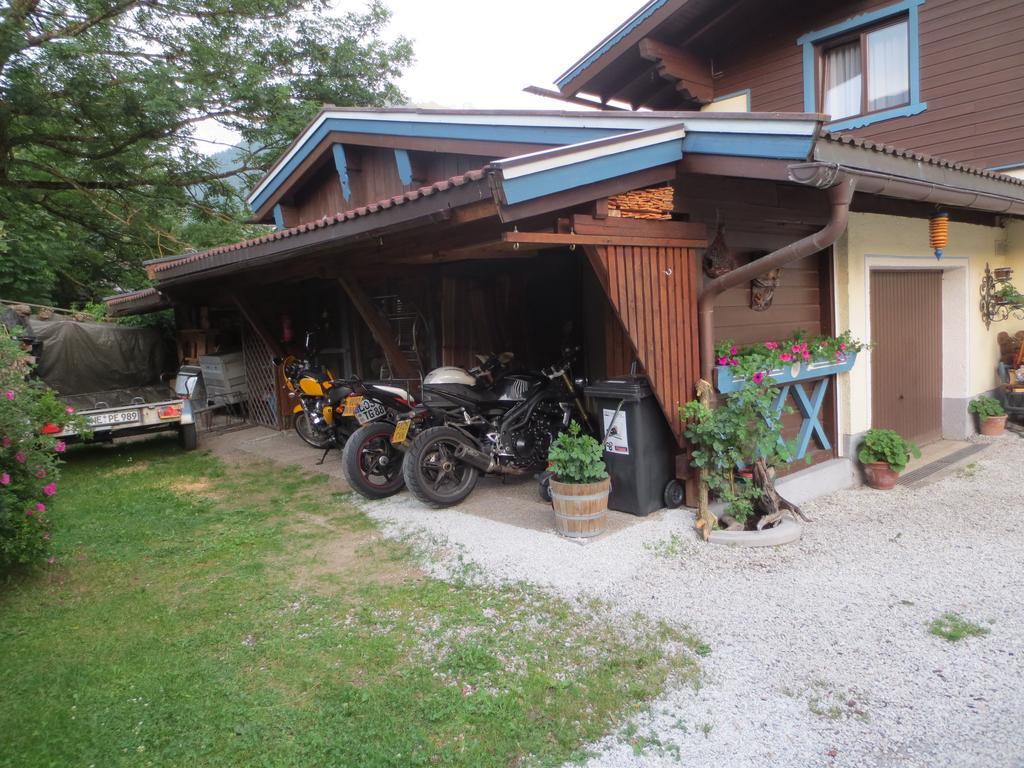 Gaestehaus Scharler Neukirchen am Grossvenediger Luaran gambar