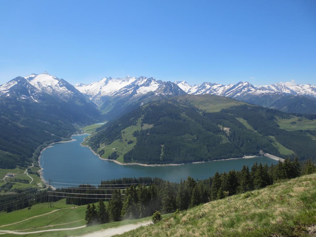 Gaestehaus Scharler Neukirchen am Grossvenediger Luaran gambar