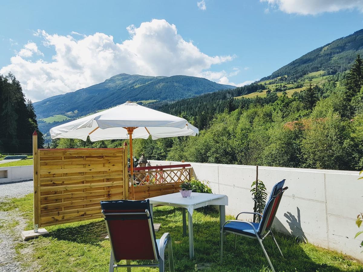 Gaestehaus Scharler Neukirchen am Grossvenediger Luaran gambar