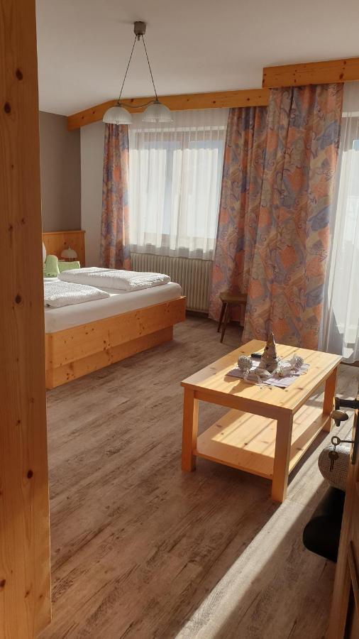 Gaestehaus Scharler Neukirchen am Grossvenediger Luaran gambar